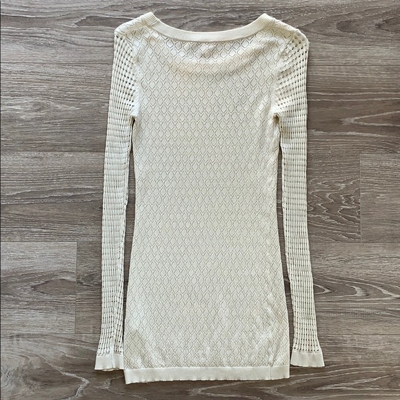 Wilfred Cream Sweater. - Picture 2 of 6